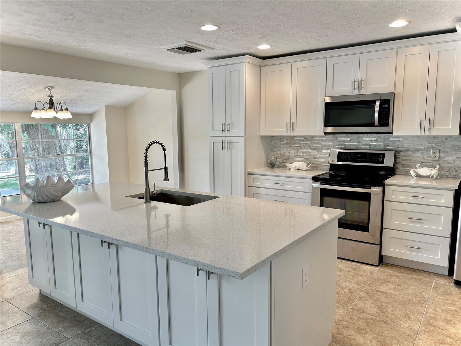 17017 PAULA LN — photo 16
