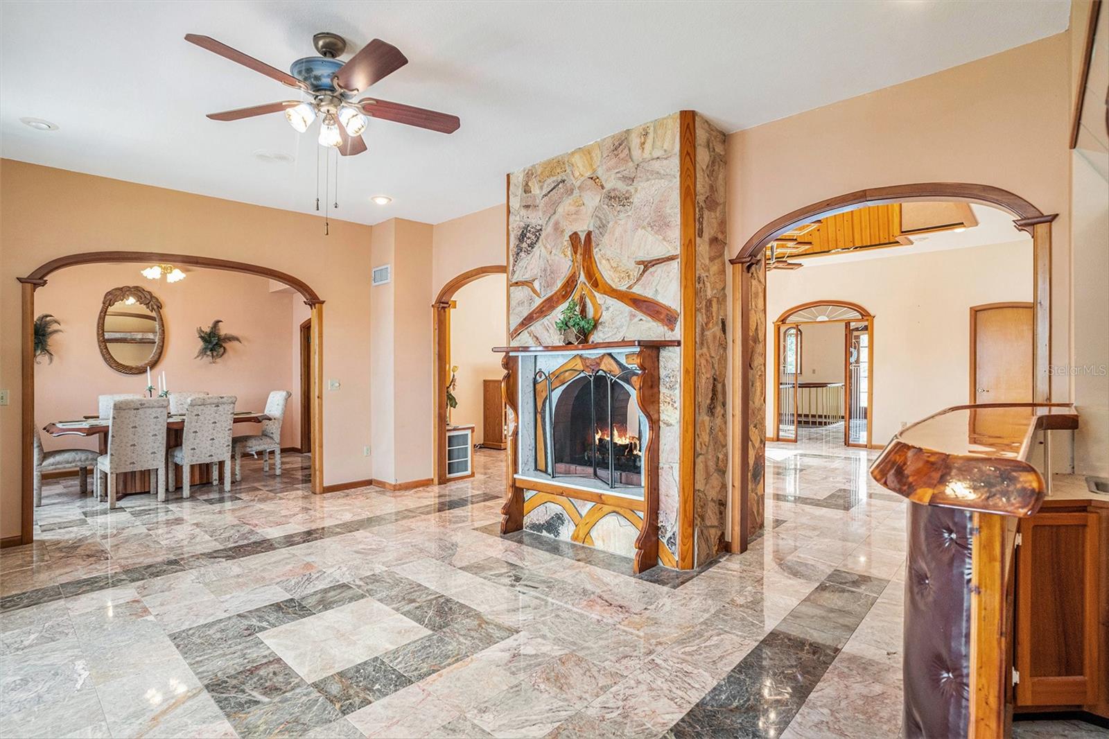7715 RIVERVIEW DR — photo 11