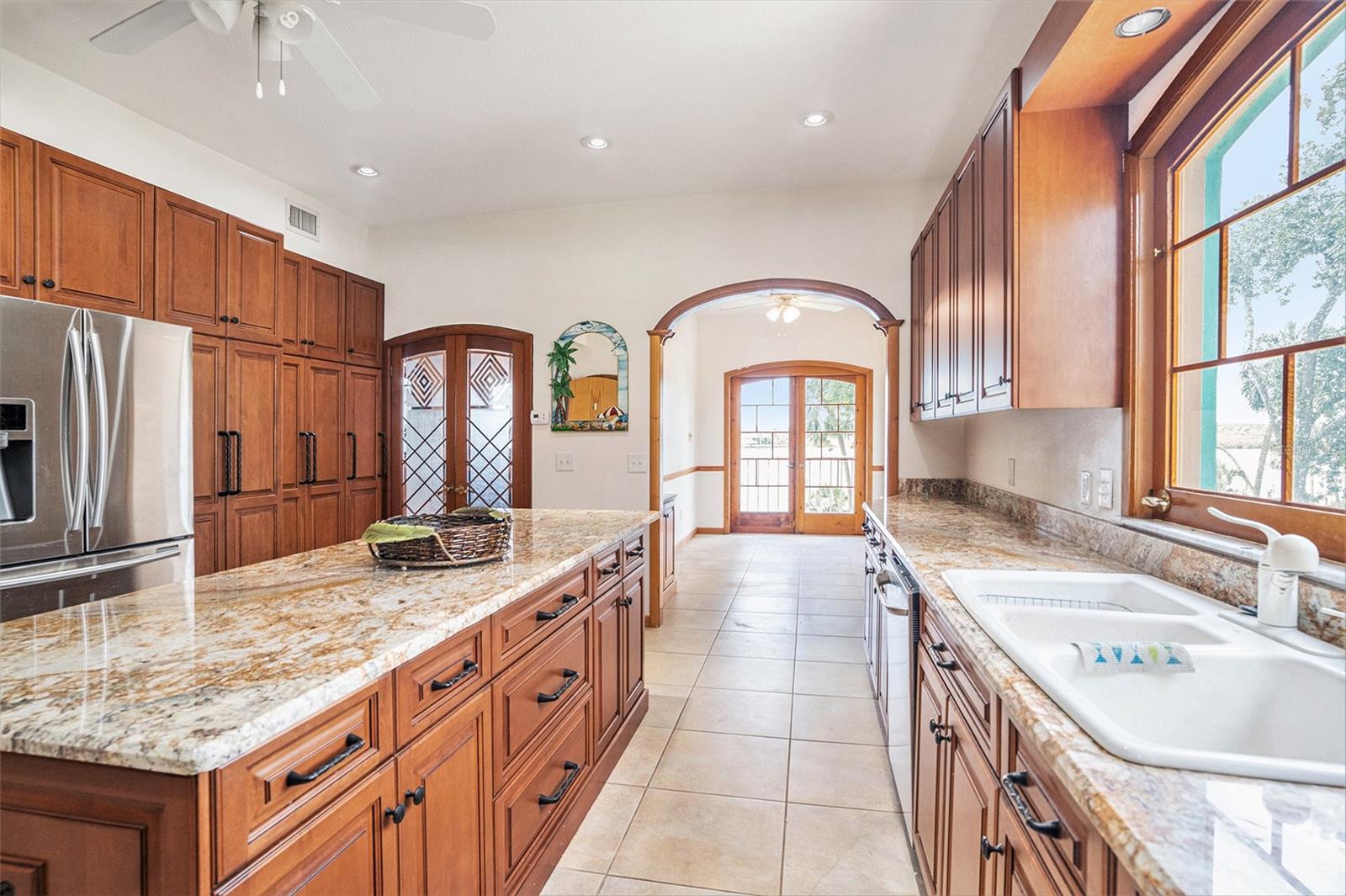 7715 RIVERVIEW DR — photo 15