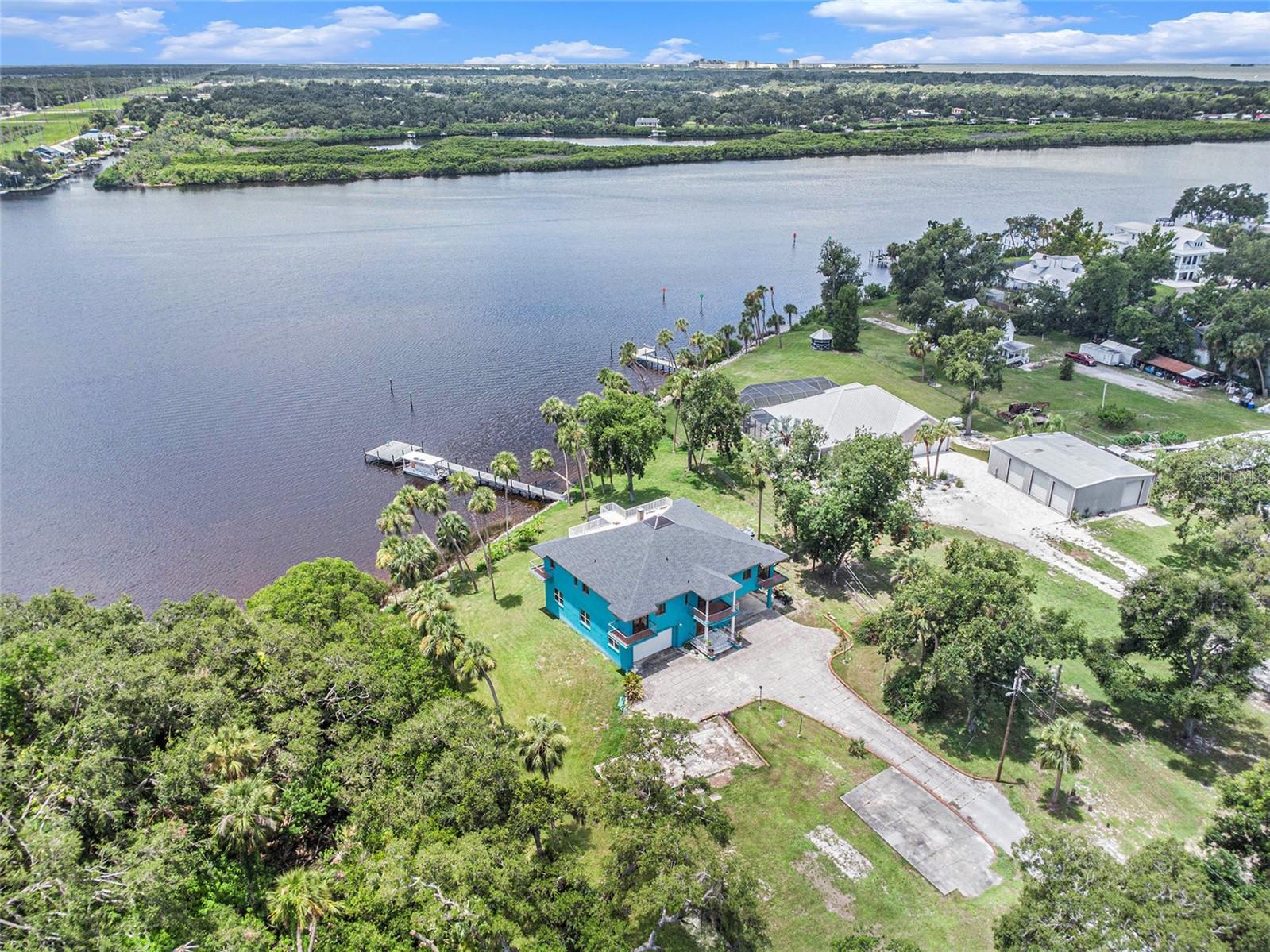 7715 RIVERVIEW DR — photo 4