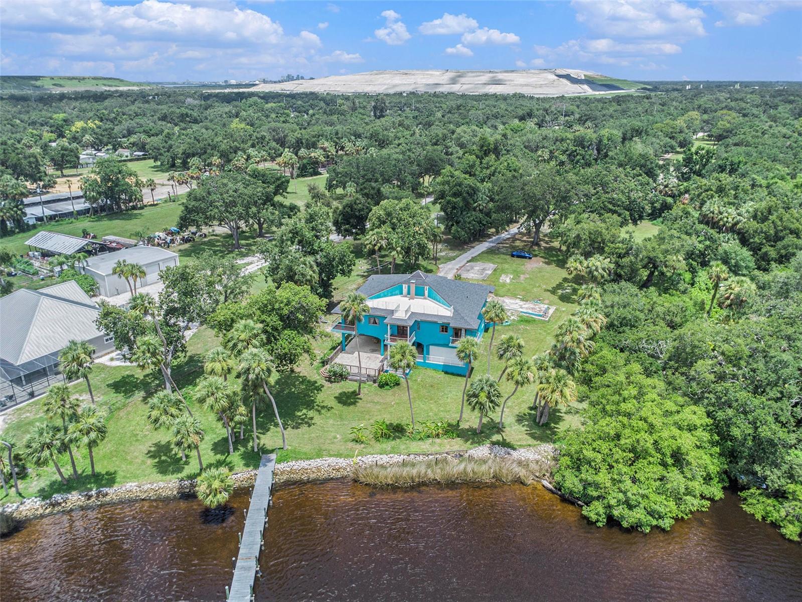 7715 RIVERVIEW DR — photo 24