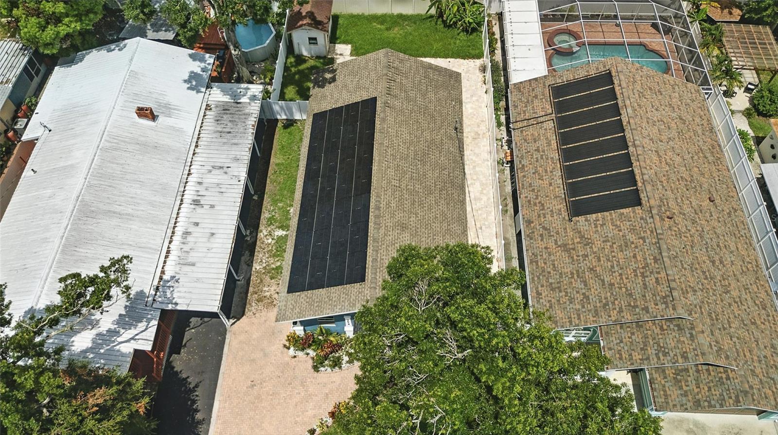7012 N HUBERT AVE — photo 13