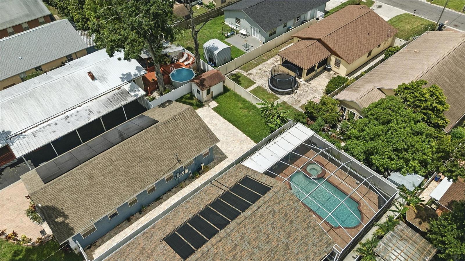7012 N HUBERT AVE — photo 14