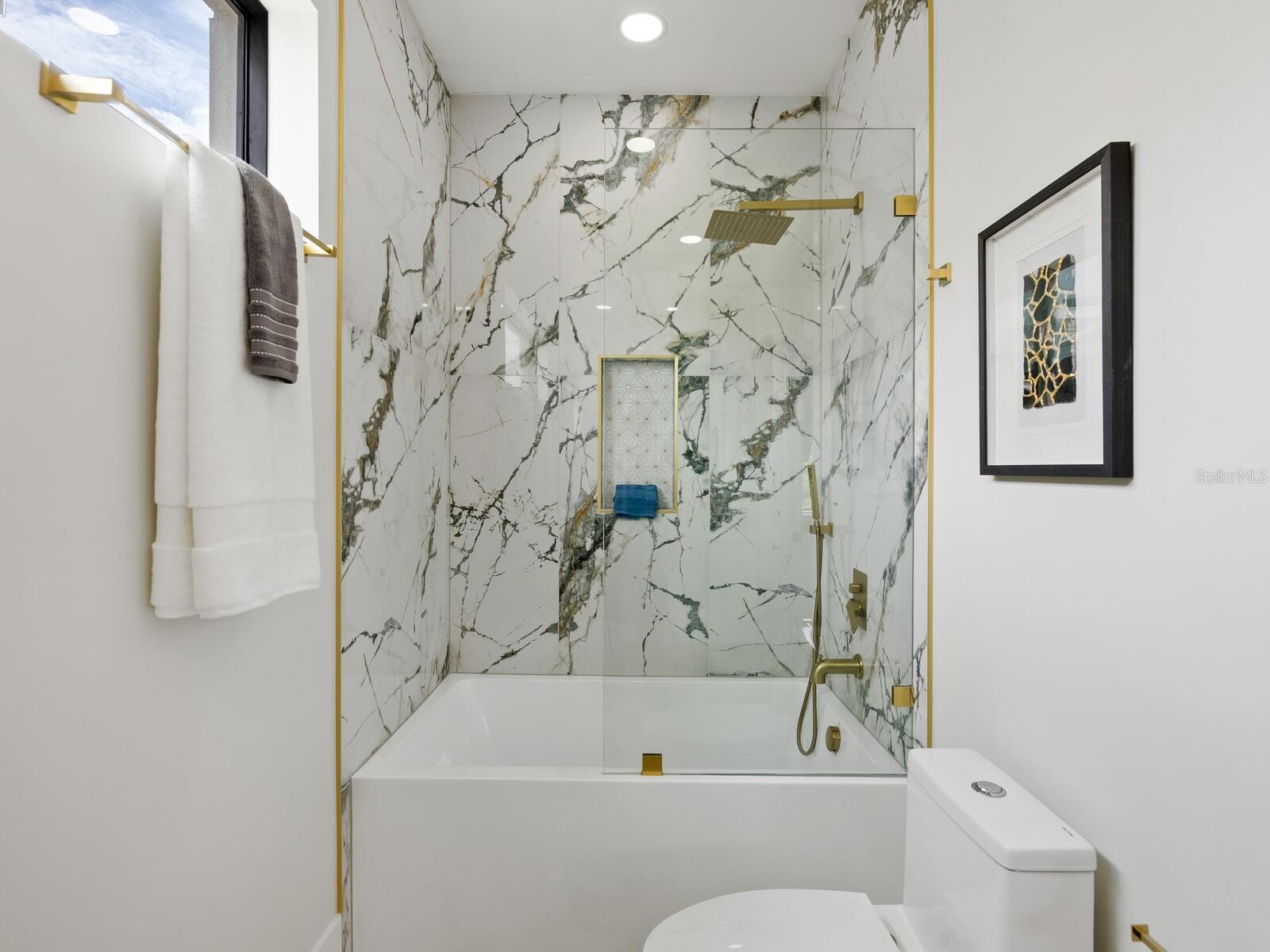 152 AUDUBON PL — photo 25