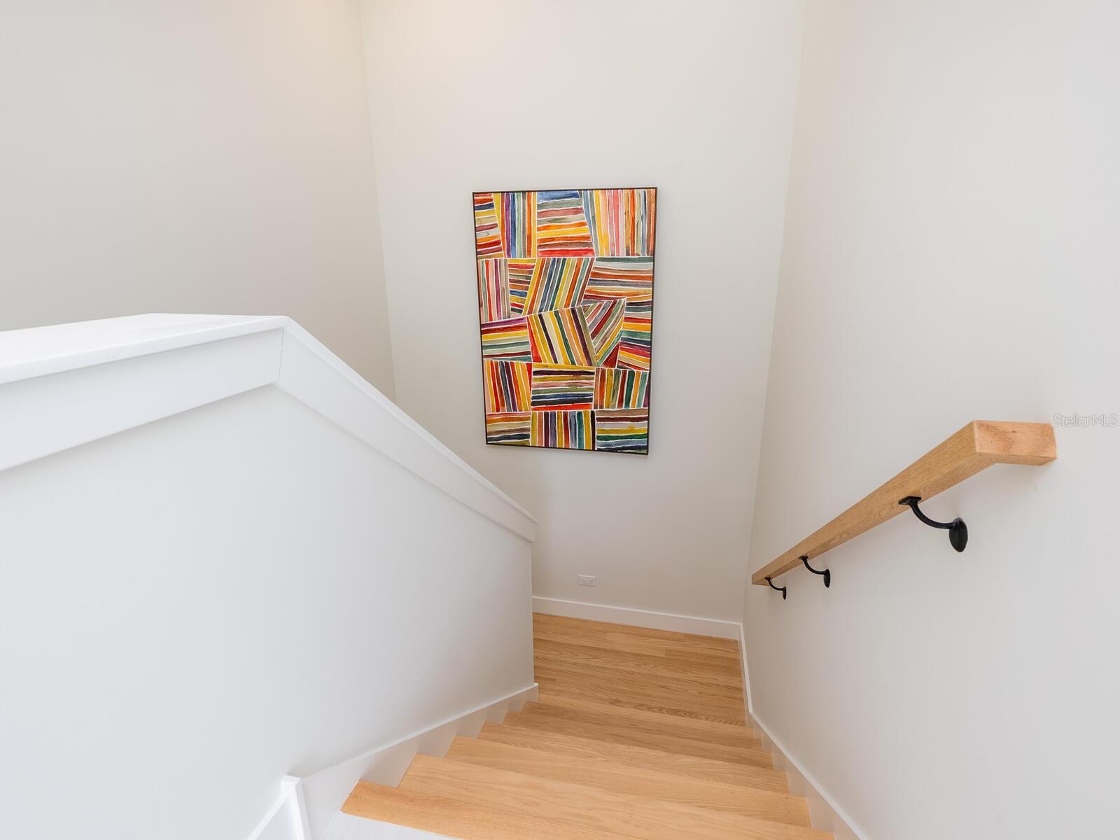 152 AUDUBON PL — photo 29