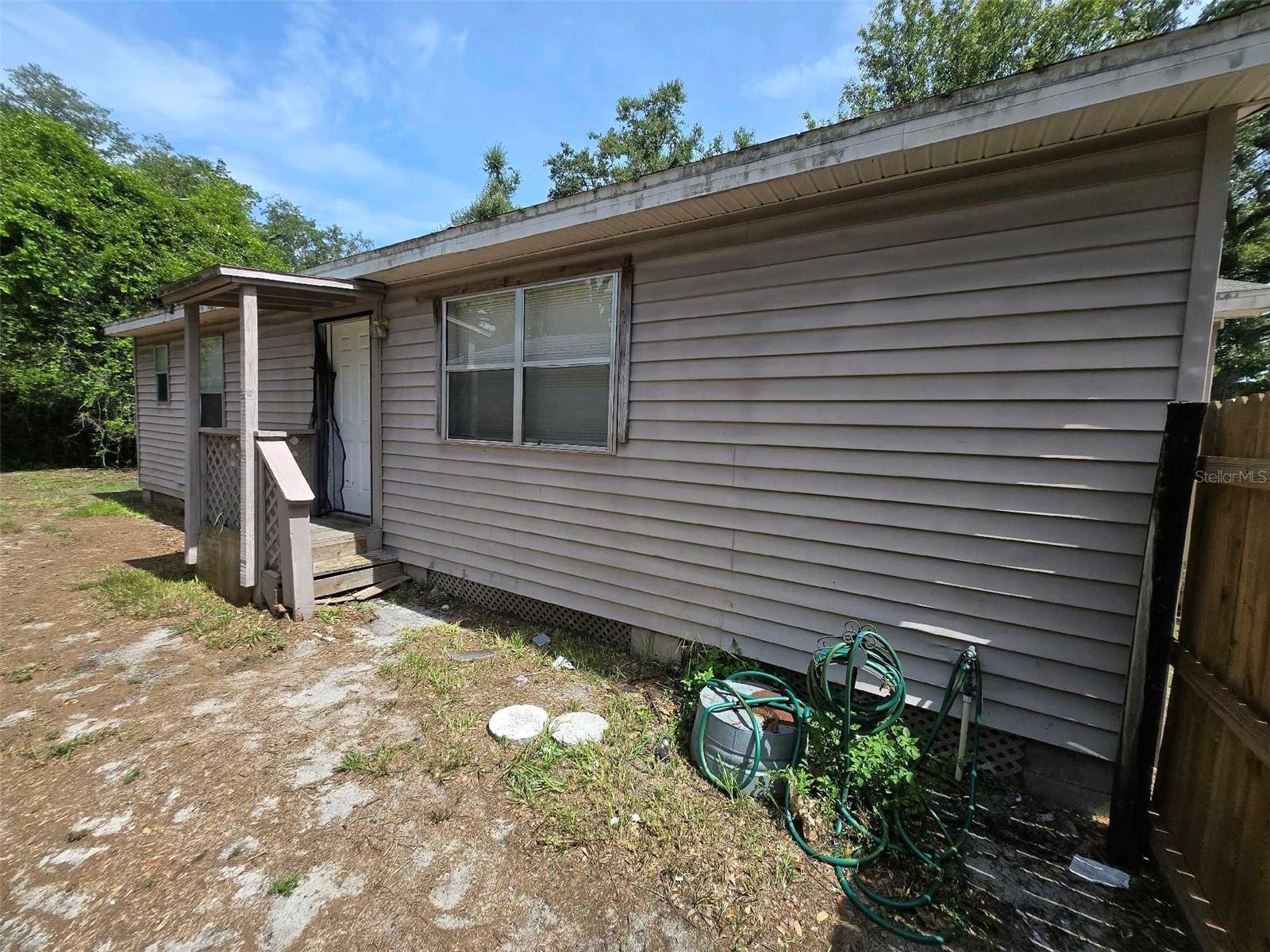 3112 GORDON CT — photo 11