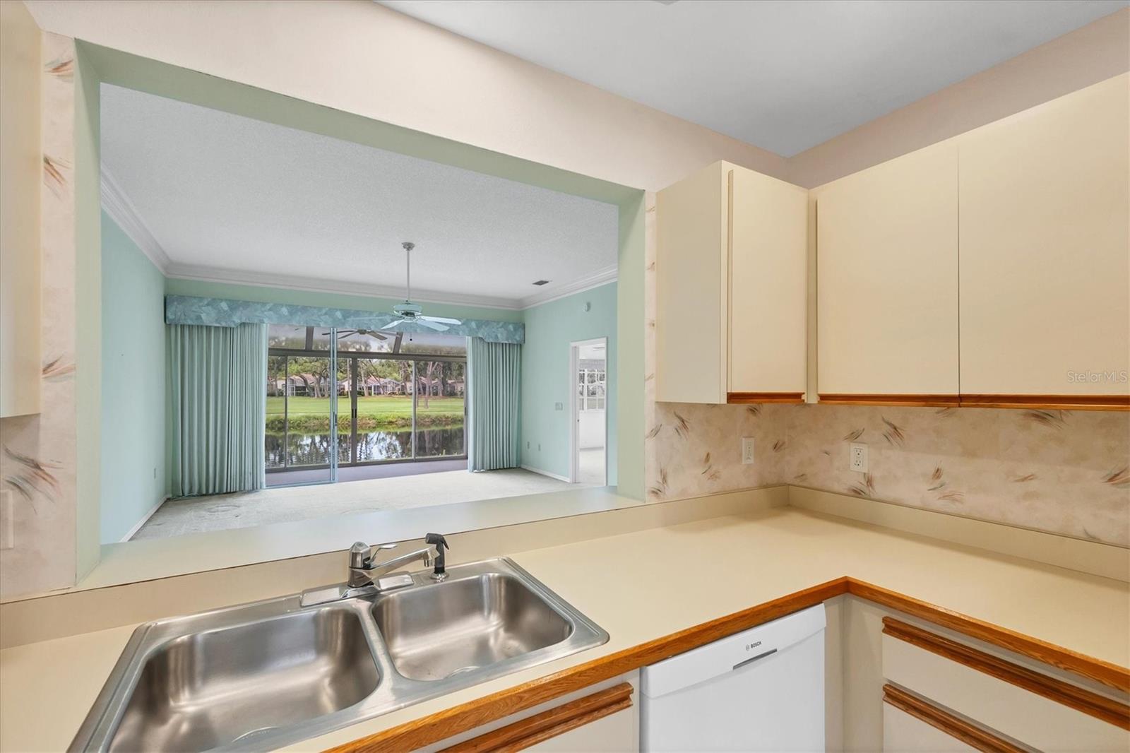 5662 LONG COMMON CIR #8 — photo 21