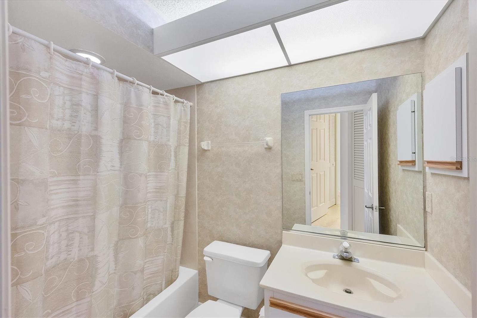 5662 LONG COMMON CIR #8 — photo 33