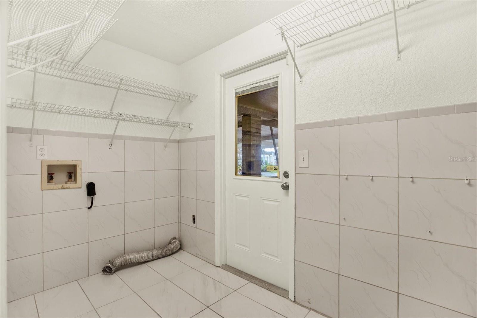 102 W NORTH BRANCH RD — photo 30