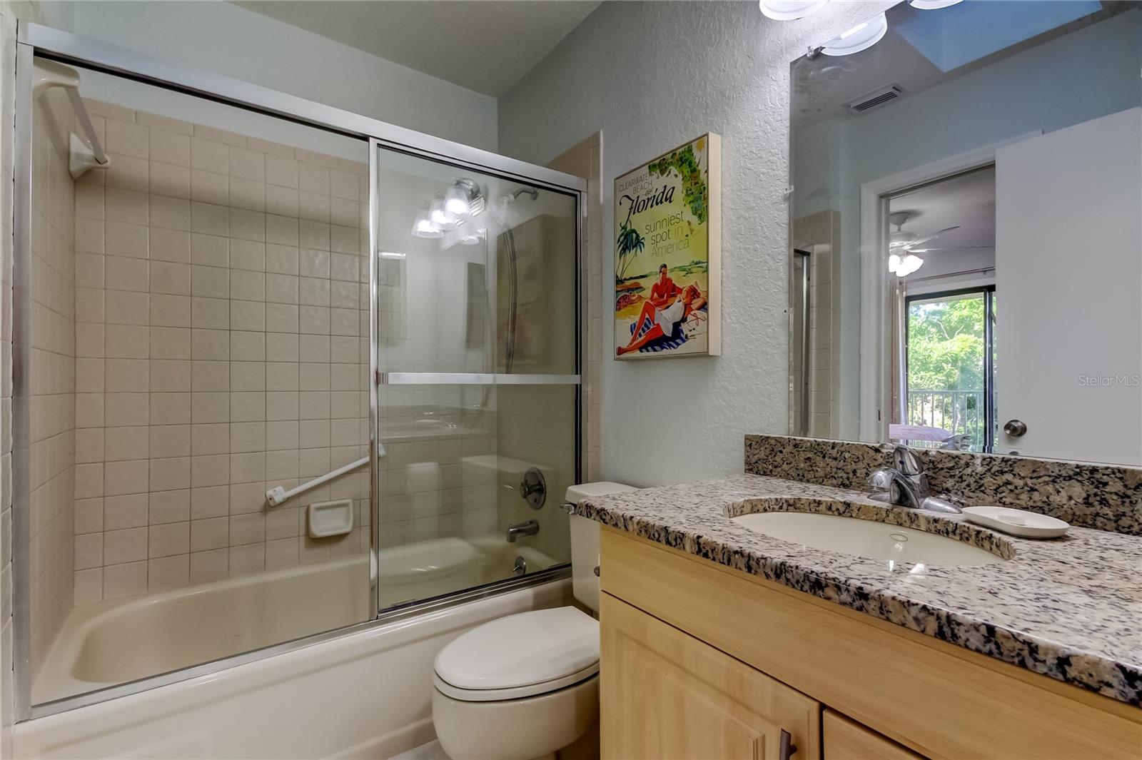 135 92ND AVE #5 — photo 32