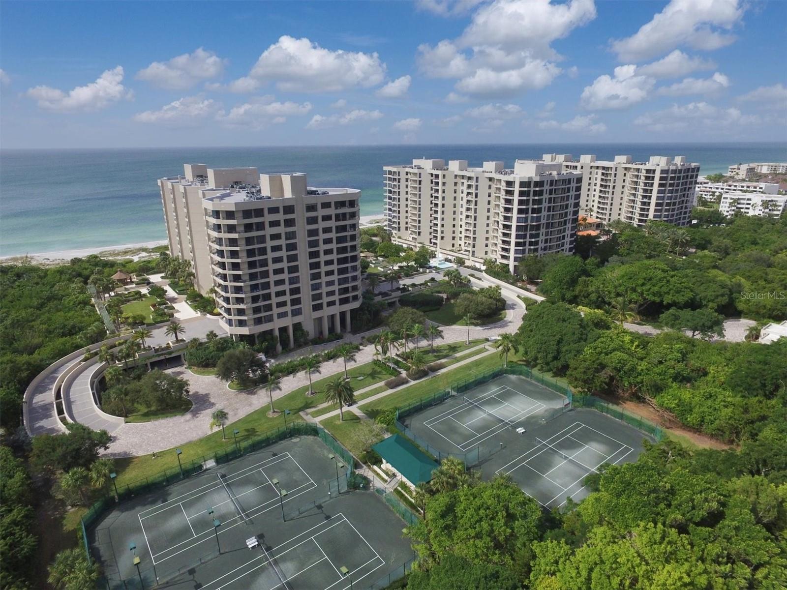 1211 GULF OF MEXICO DR #1005 — photo 2