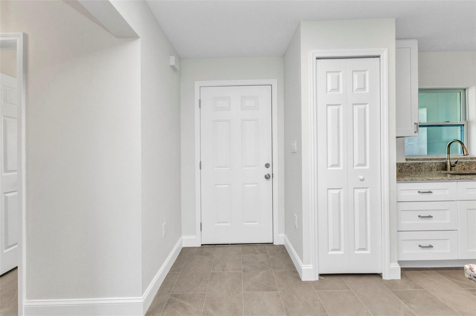 3435 W PRICE BLVD — photo 7