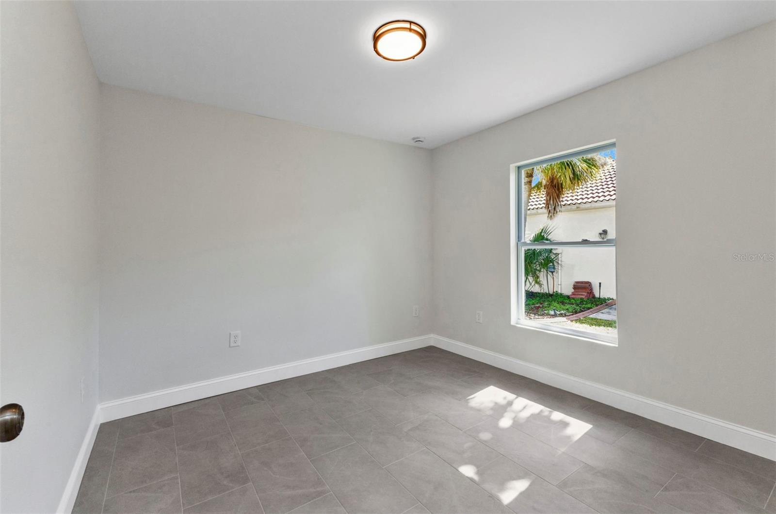 3435 W PRICE BLVD — photo 21