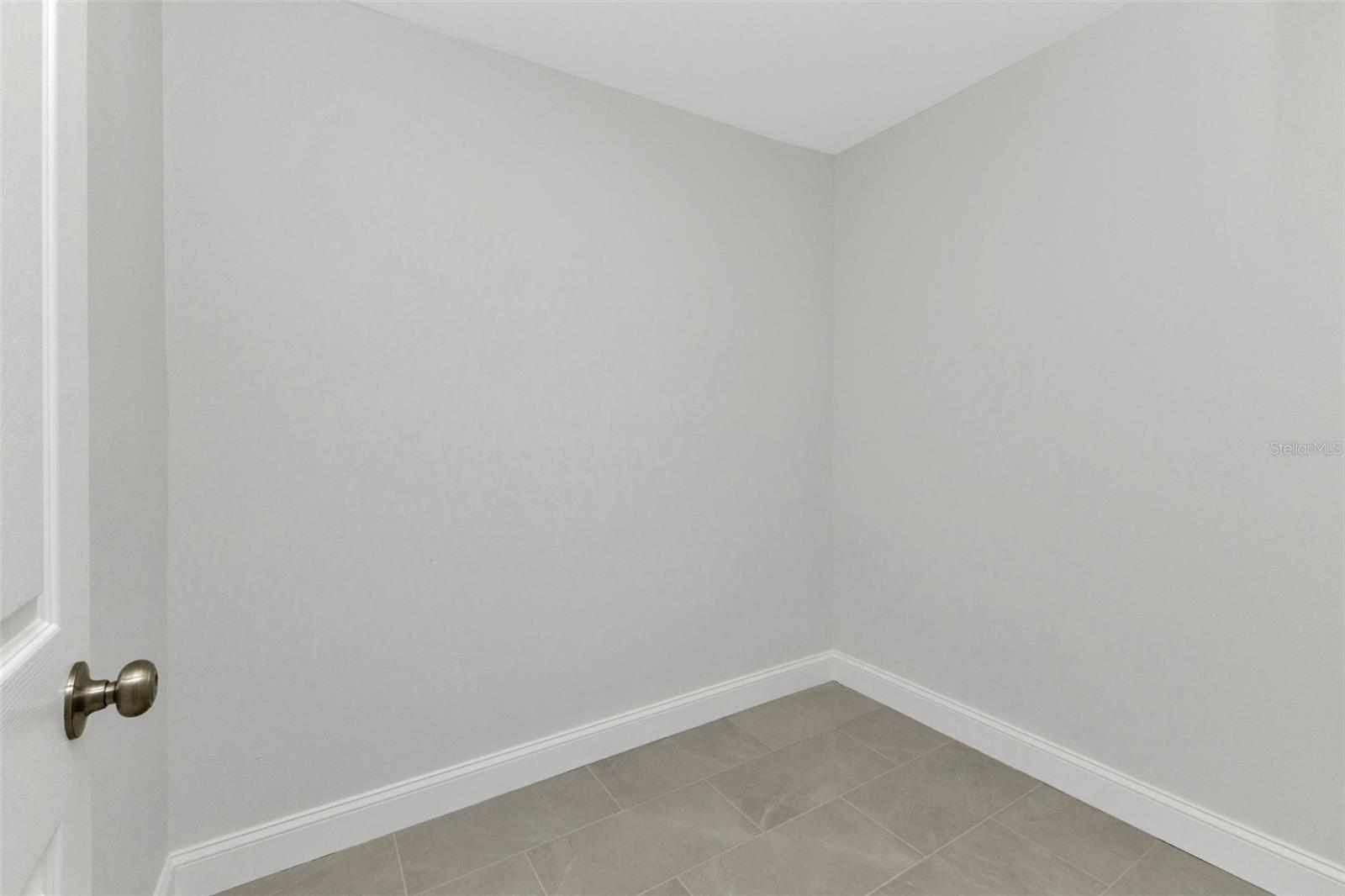 3435 W PRICE BLVD — photo 30