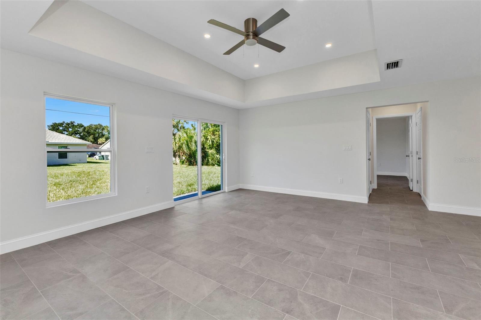 3435 W PRICE BLVD — photo 18