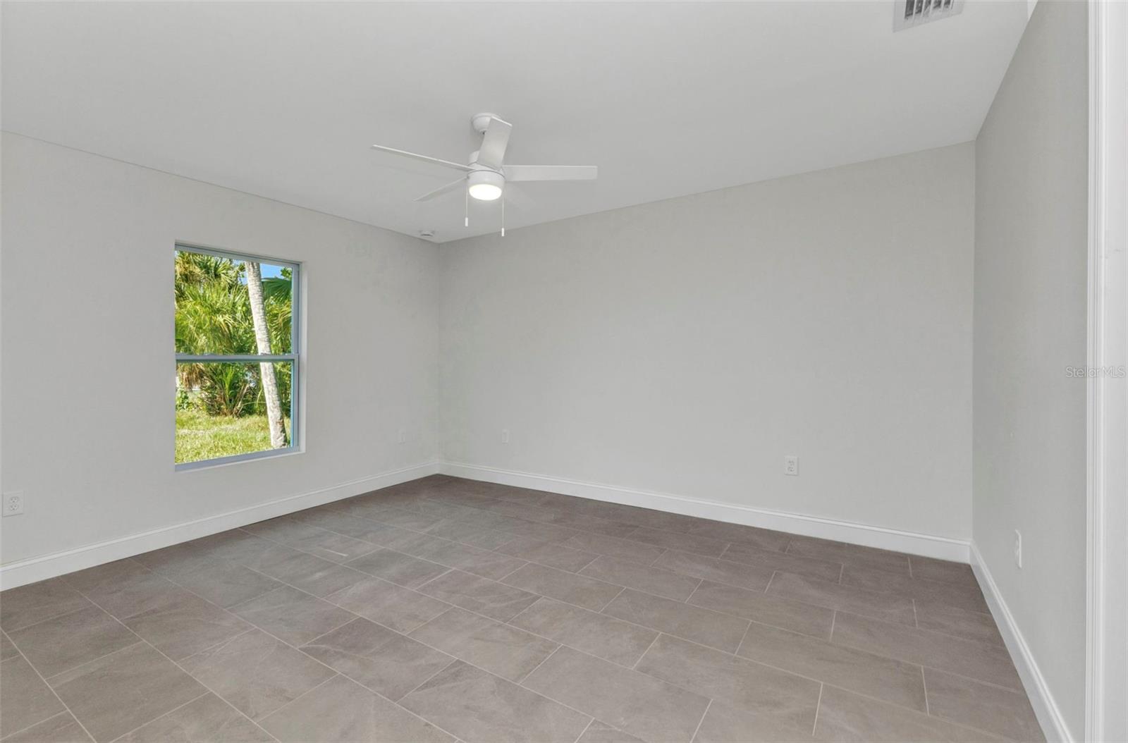 3435 W PRICE BLVD — photo 27