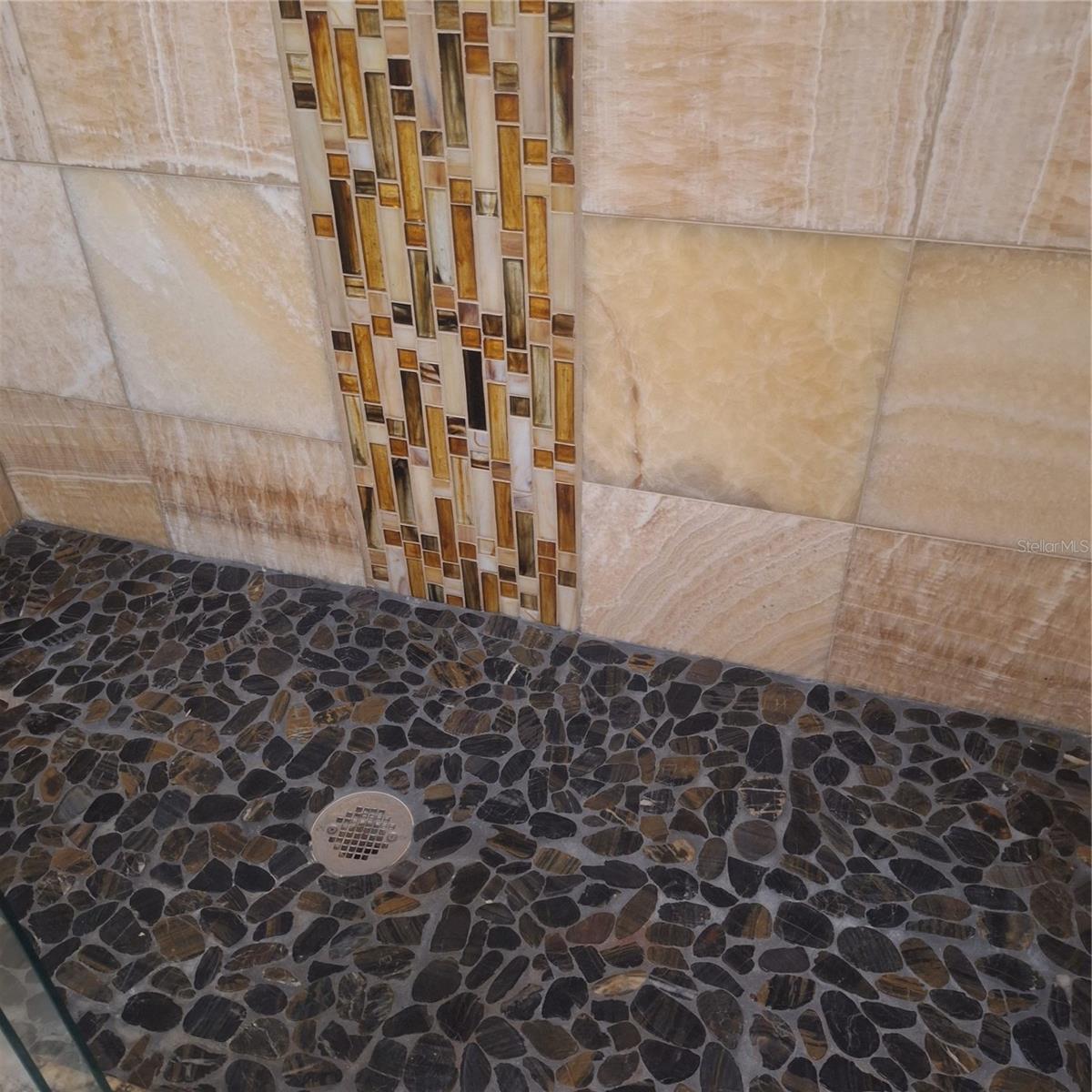 132 1ST ST E #101 — photo 44
