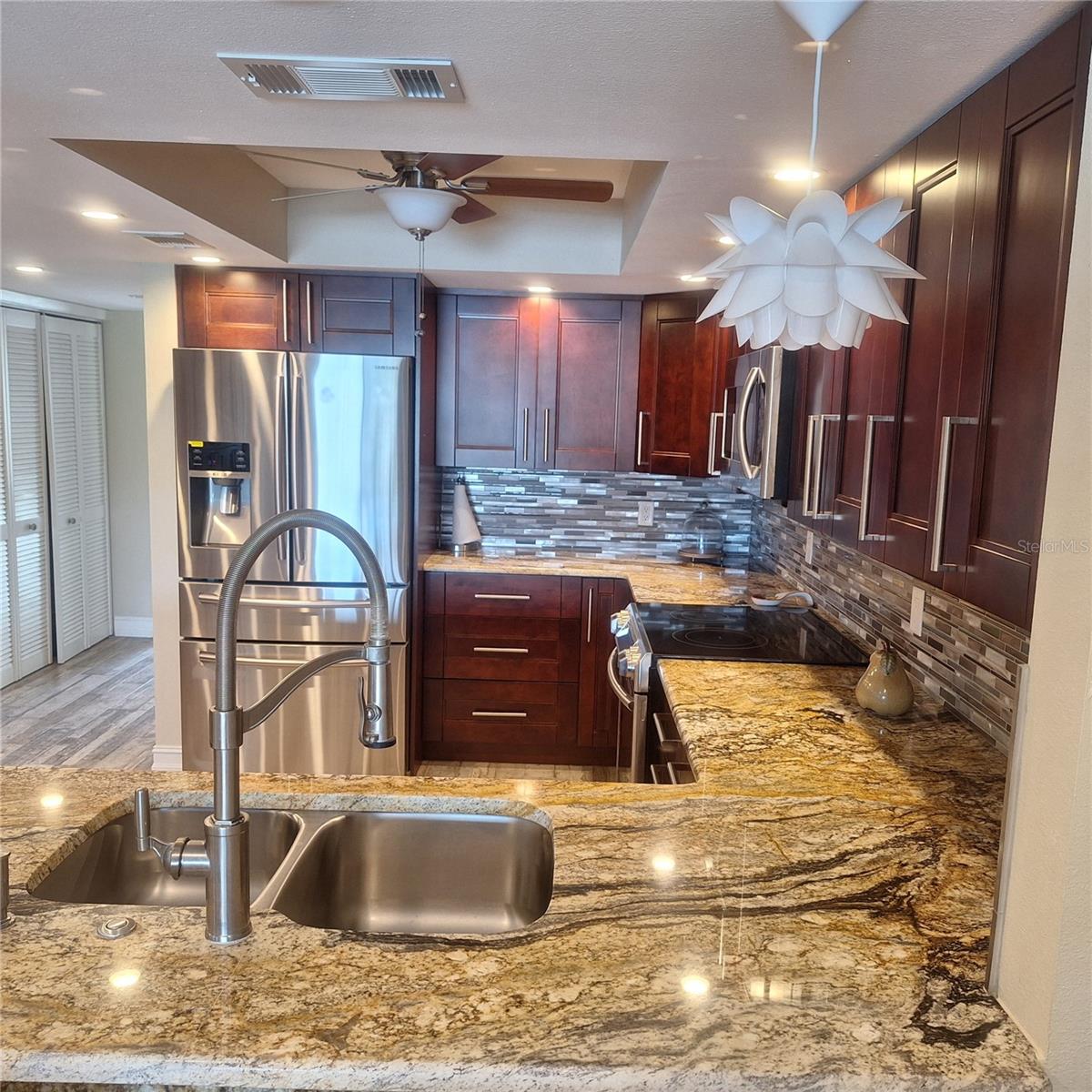 132 1ST ST E #101 — photo 11
