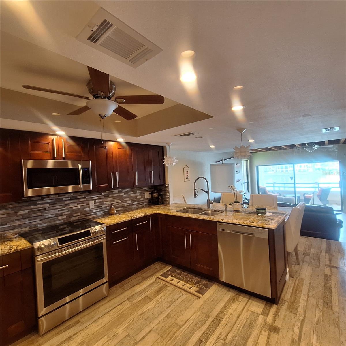 132 1ST ST E #101 — photo 17