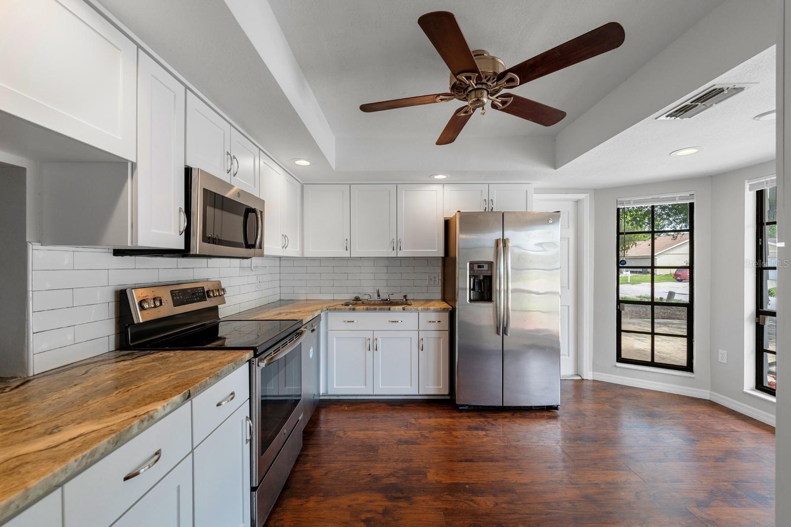 7505 BRAMBLEWOOD DR — photo 3