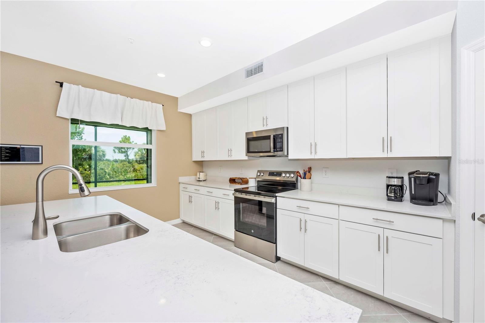 17740 BORACAY CT #102 — photo 6