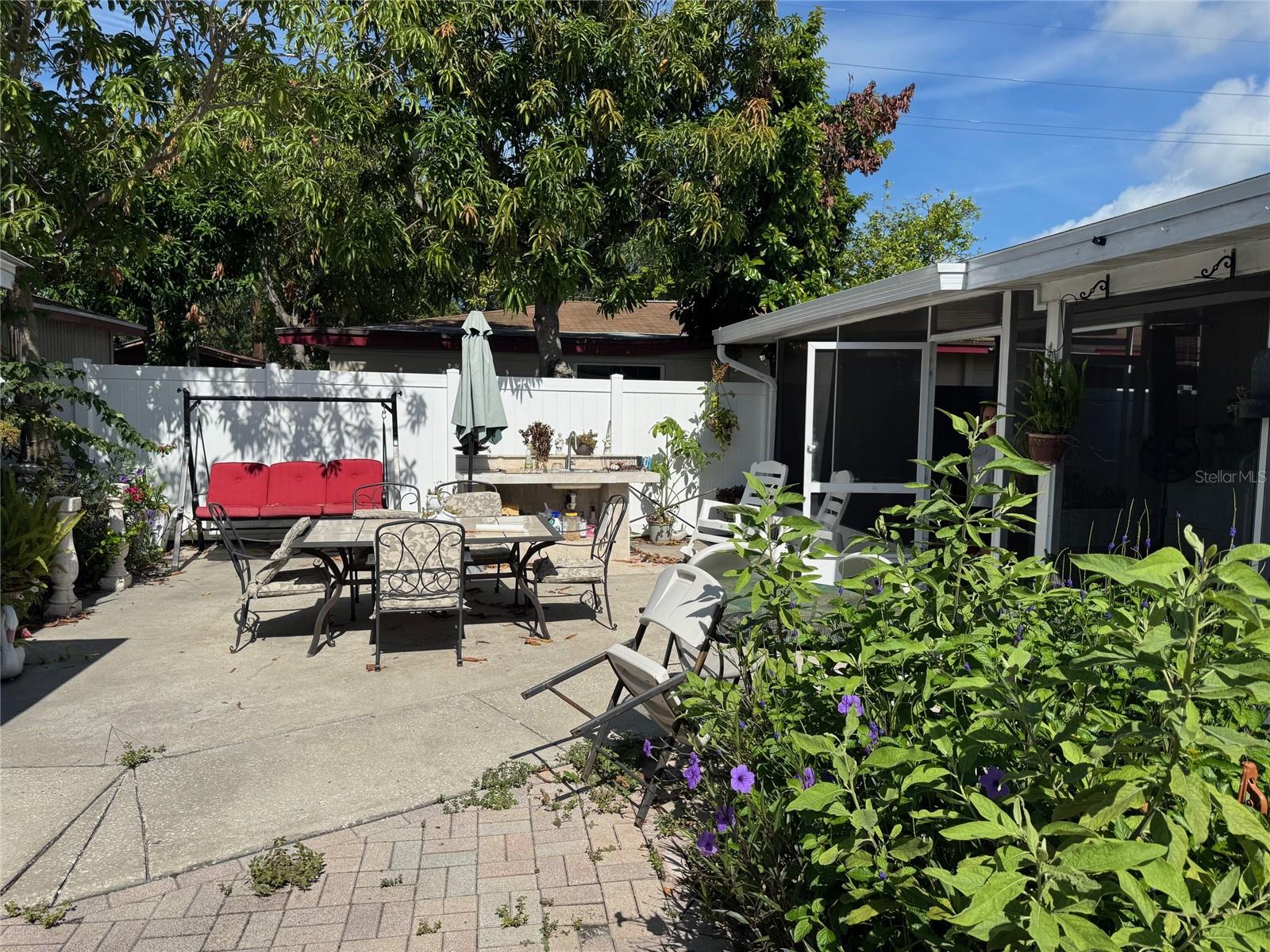 3322 W SAINT JOSEPH ST — photo 23