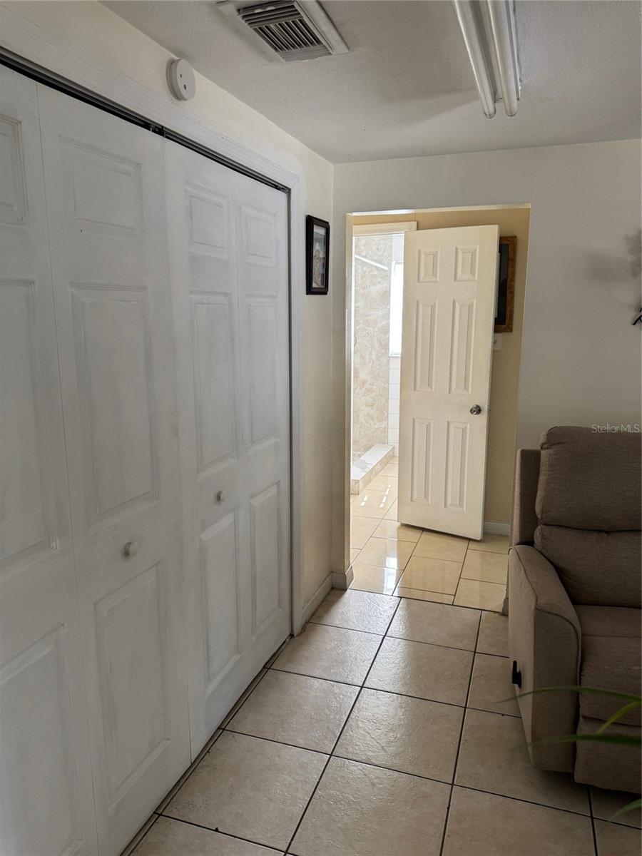 3322 W SAINT JOSEPH ST — photo 19