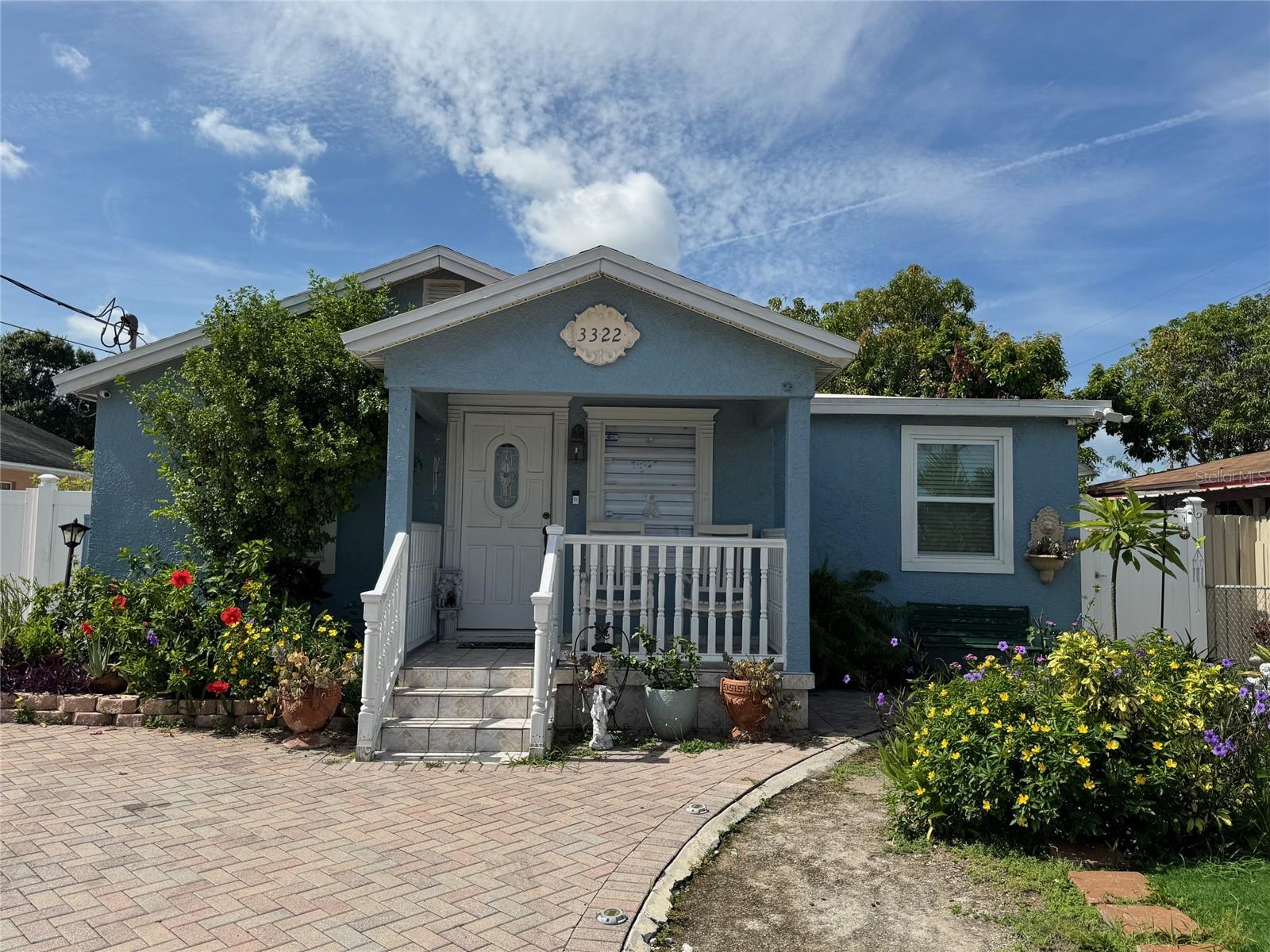 3322 W SAINT JOSEPH ST — photo 3