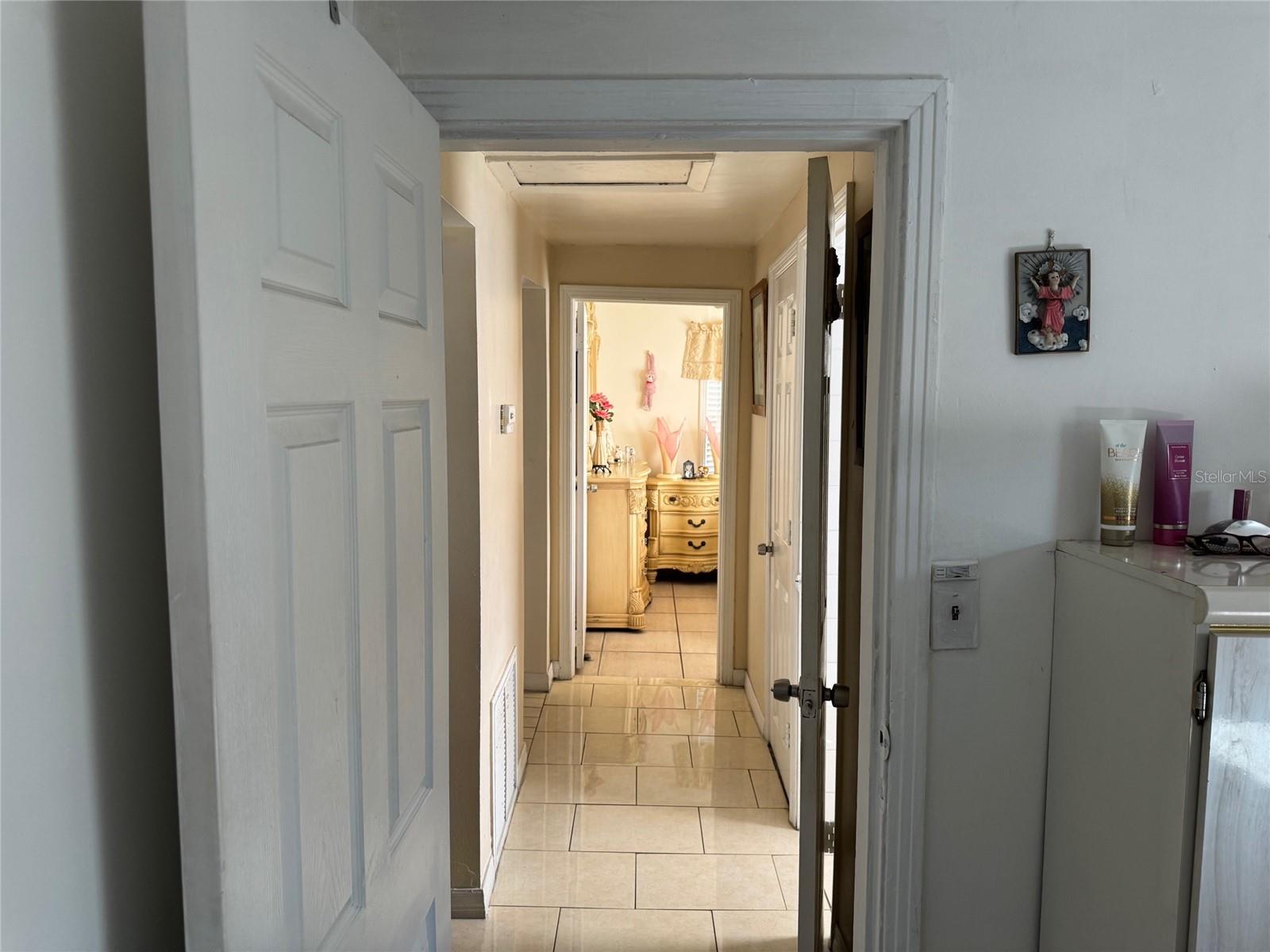 3322 W SAINT JOSEPH ST — photo 14