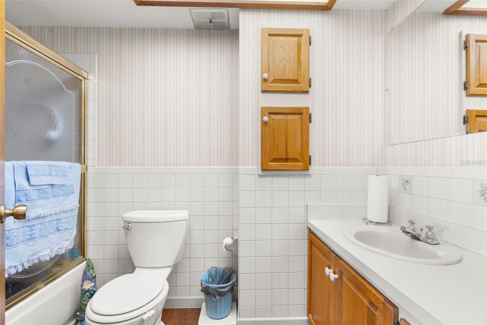 13825 SAN JUAN AVE — photo 18