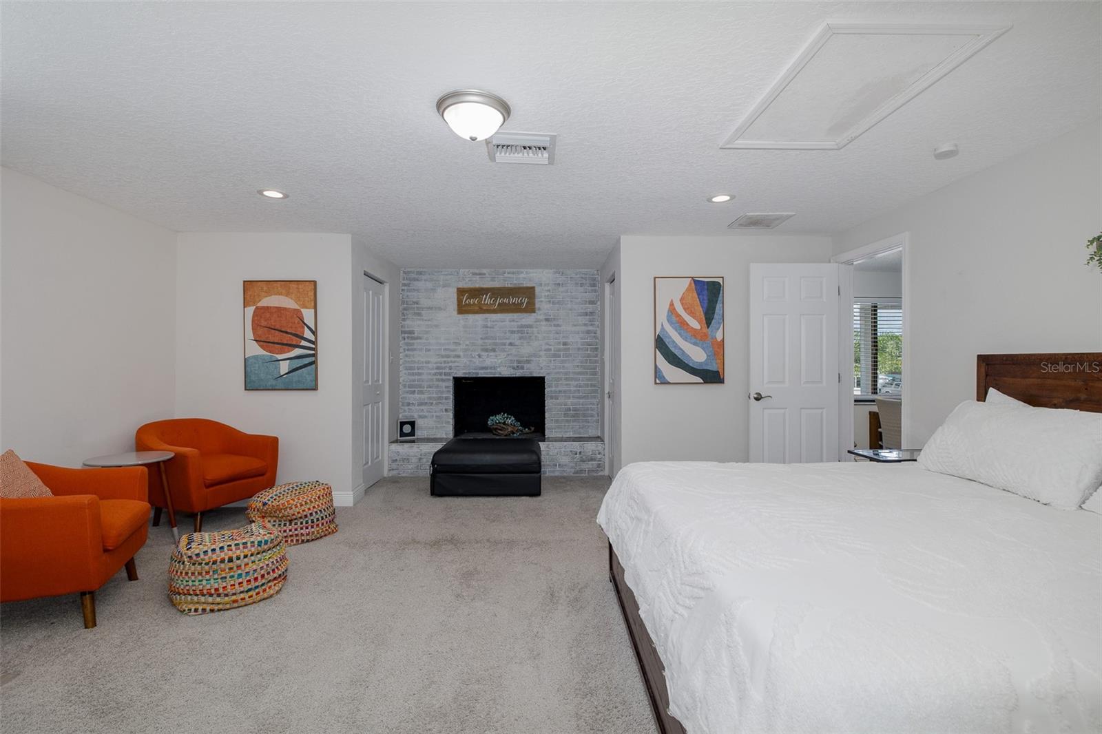 2180 PHILIPPE PKWY — photo 52