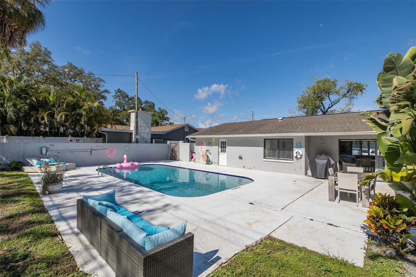 2180 PHILIPPE PKWY — photo 16