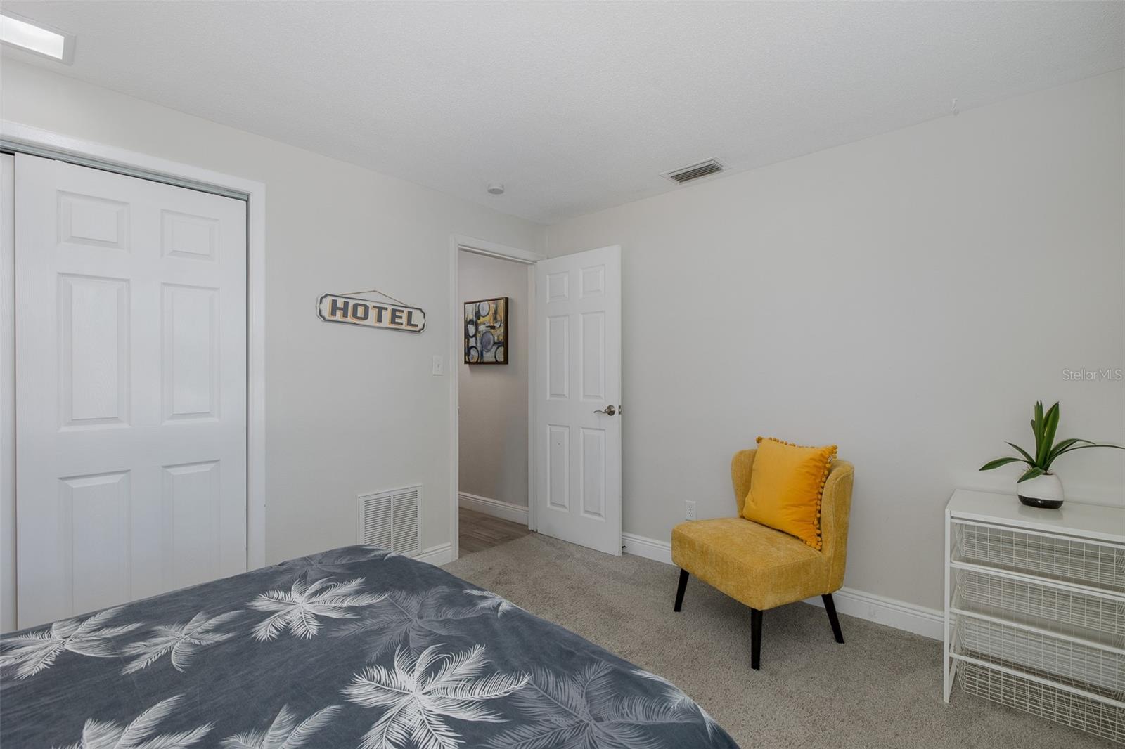 2180 PHILIPPE PKWY — photo 31