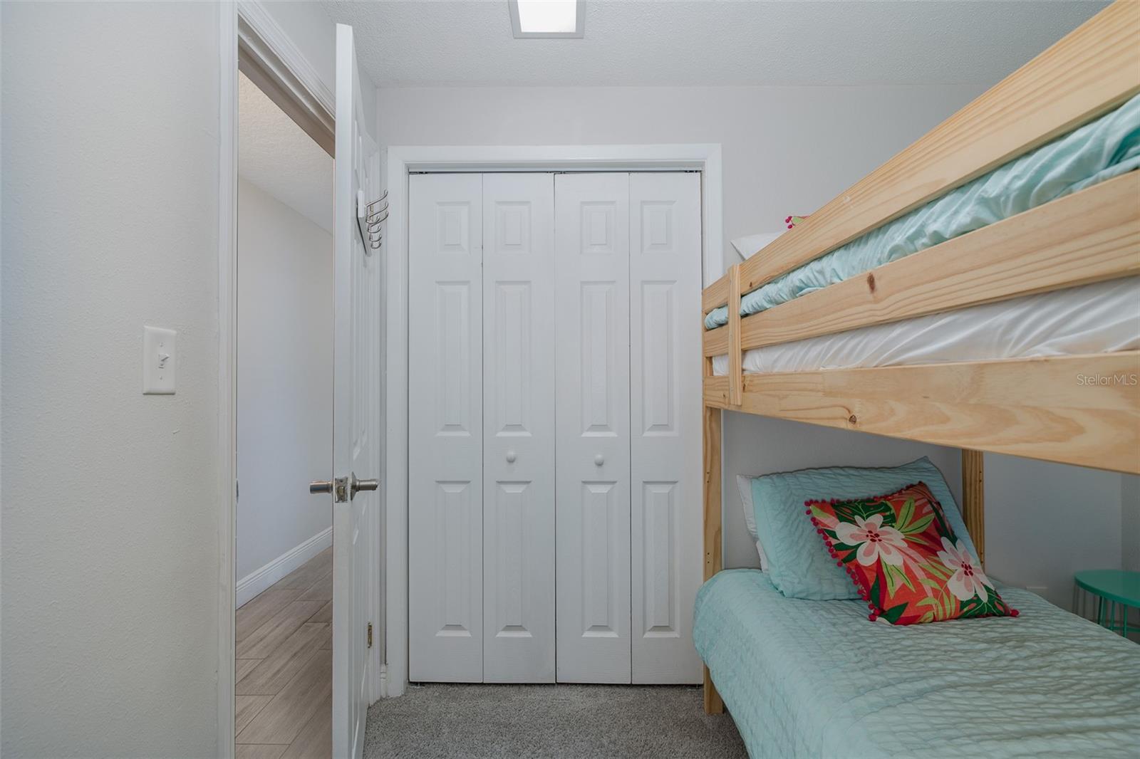 2180 PHILIPPE PKWY — photo 25