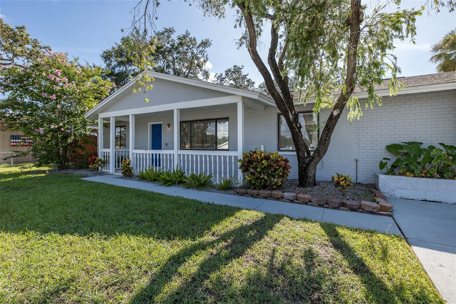 2180 PHILIPPE PKWY — photo 36
