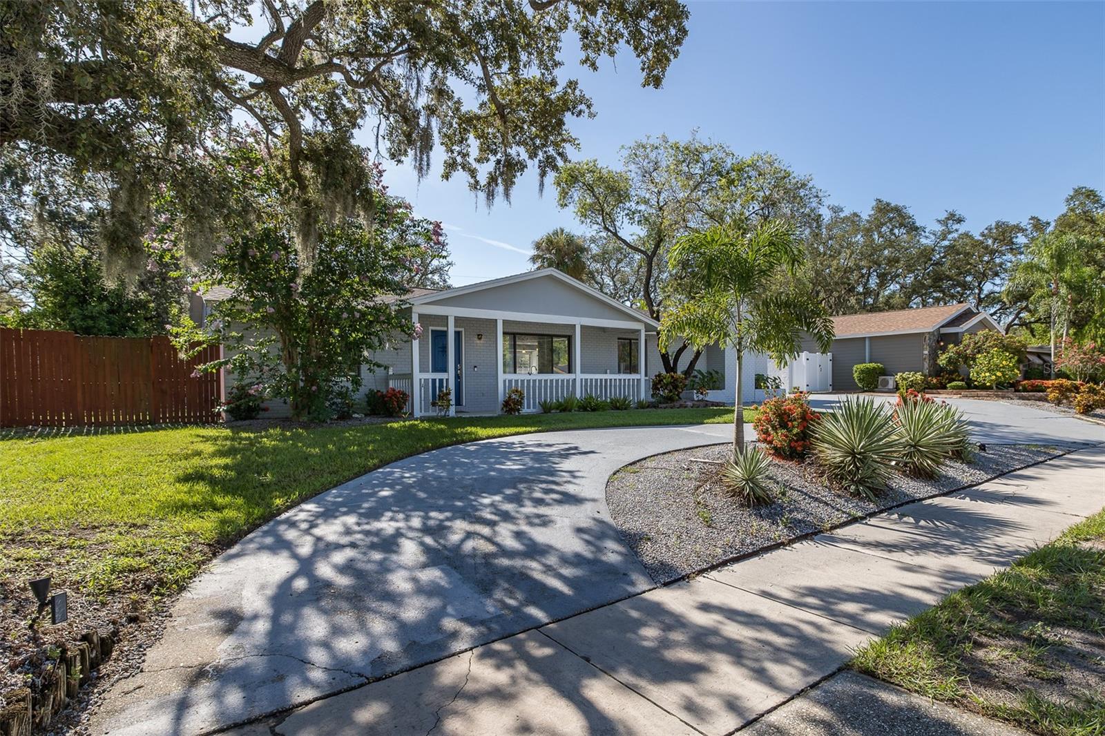2180 PHILIPPE PKWY — photo 32