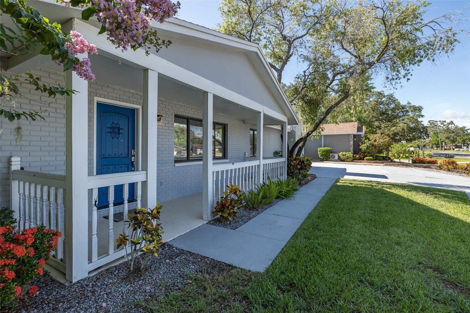 2180 PHILIPPE PKWY — photo 39