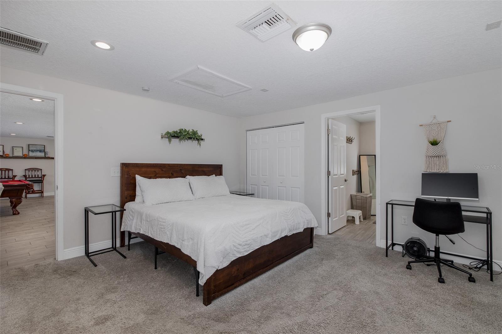 2180 PHILIPPE PKWY — photo 54