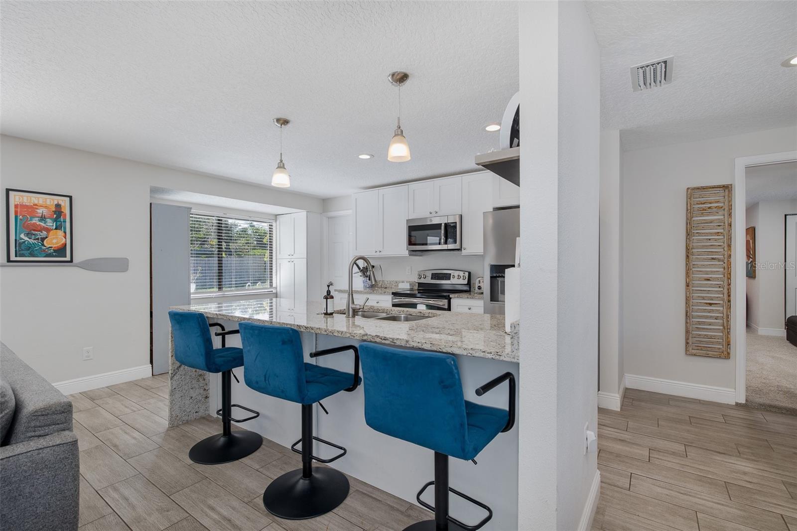 2180 PHILIPPE PKWY — photo 6