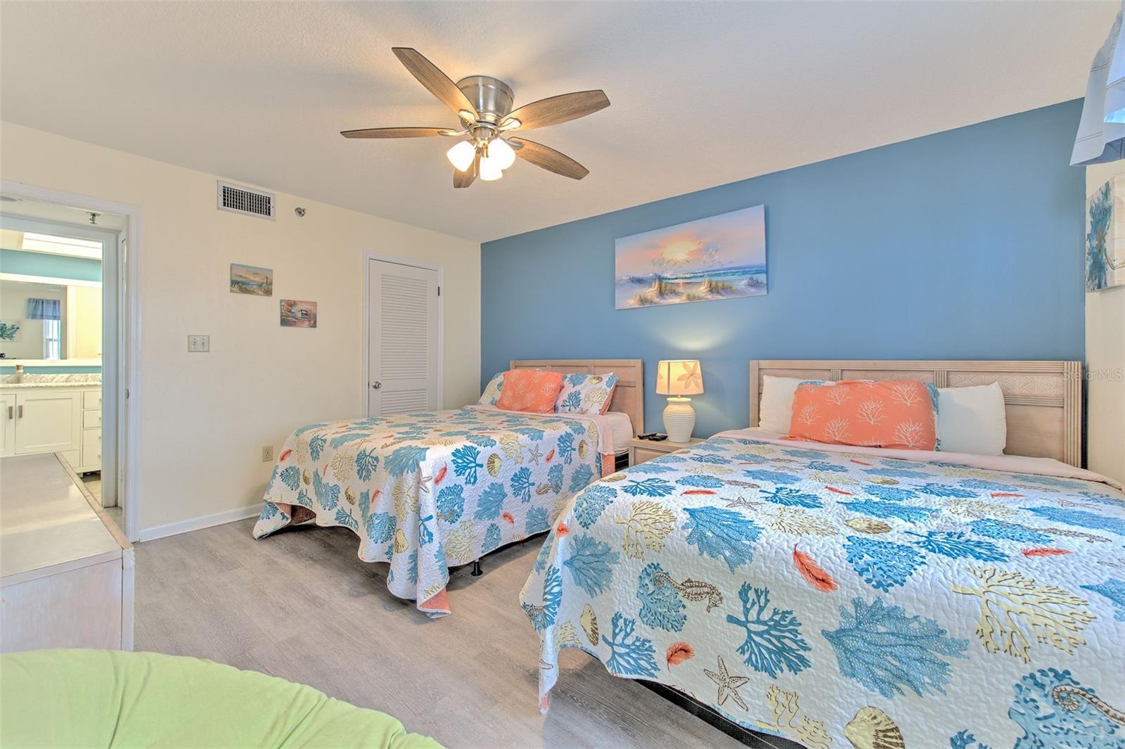 17450 GULF BLVD #103 — photo 22