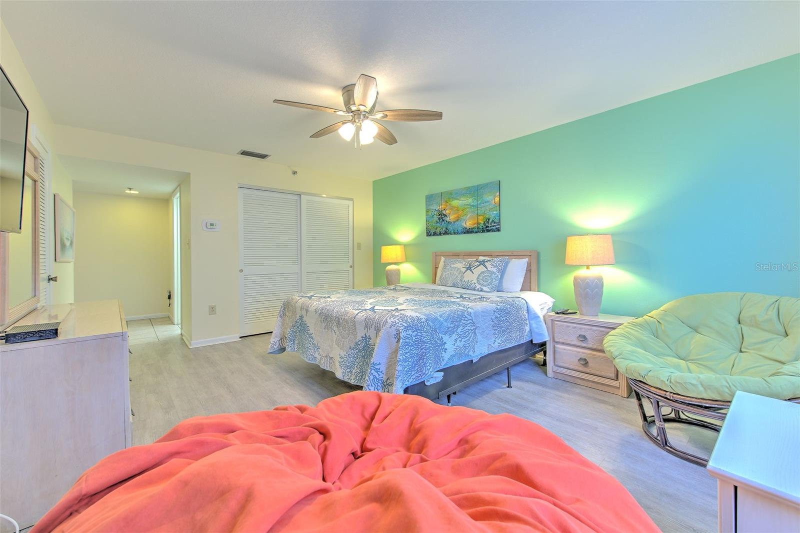 17450 GULF BLVD #103 — photo 31