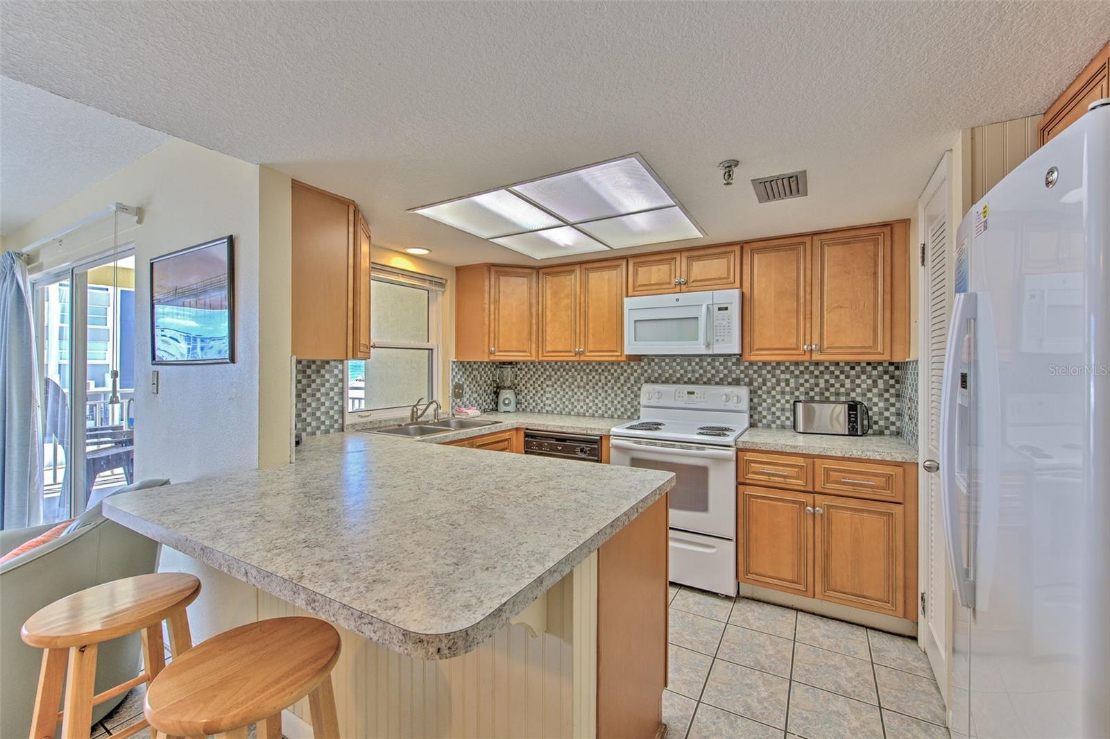 17450 GULF BLVD #103 — photo 18