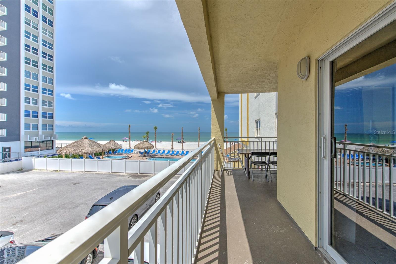 17450 GULF BLVD #103 — photo 3