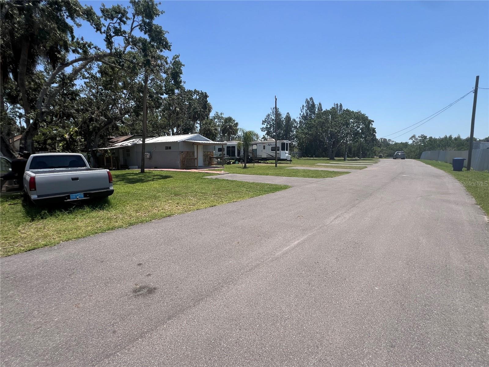 11224 RESTWOOD DR — photo 16
