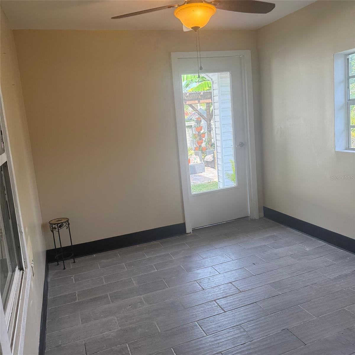 10004 ETHEL ST — photo 18