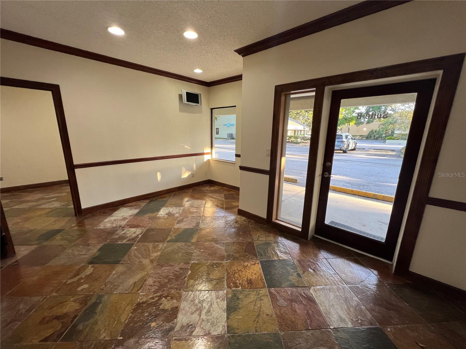 32502 US HIGHWAY 19 N #B — photo 13