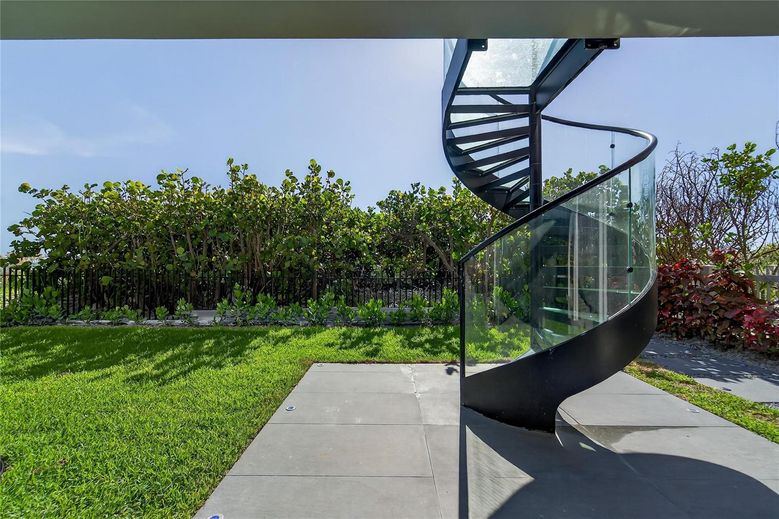 9600 W GULF BLVD — photo 81
