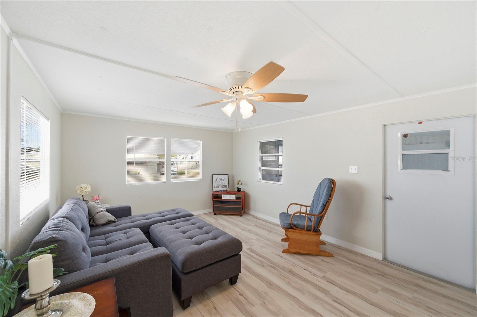 10826 TIOGA DR — photo 16