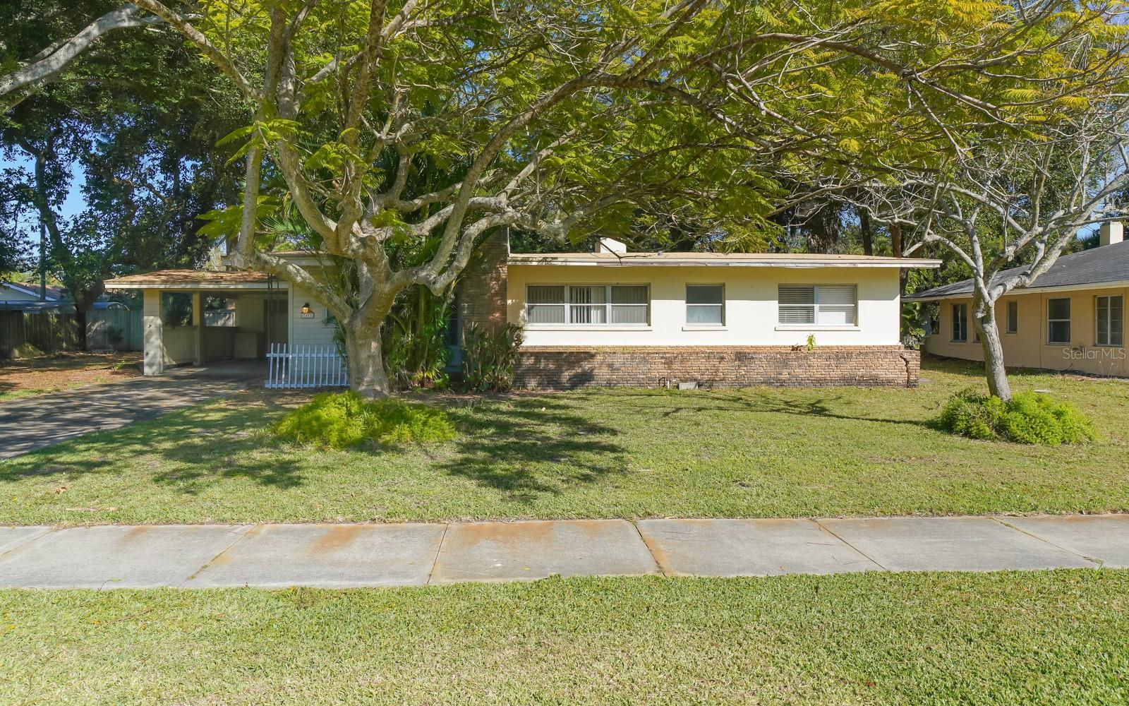 2461 RINGLING BLVD — photo 2