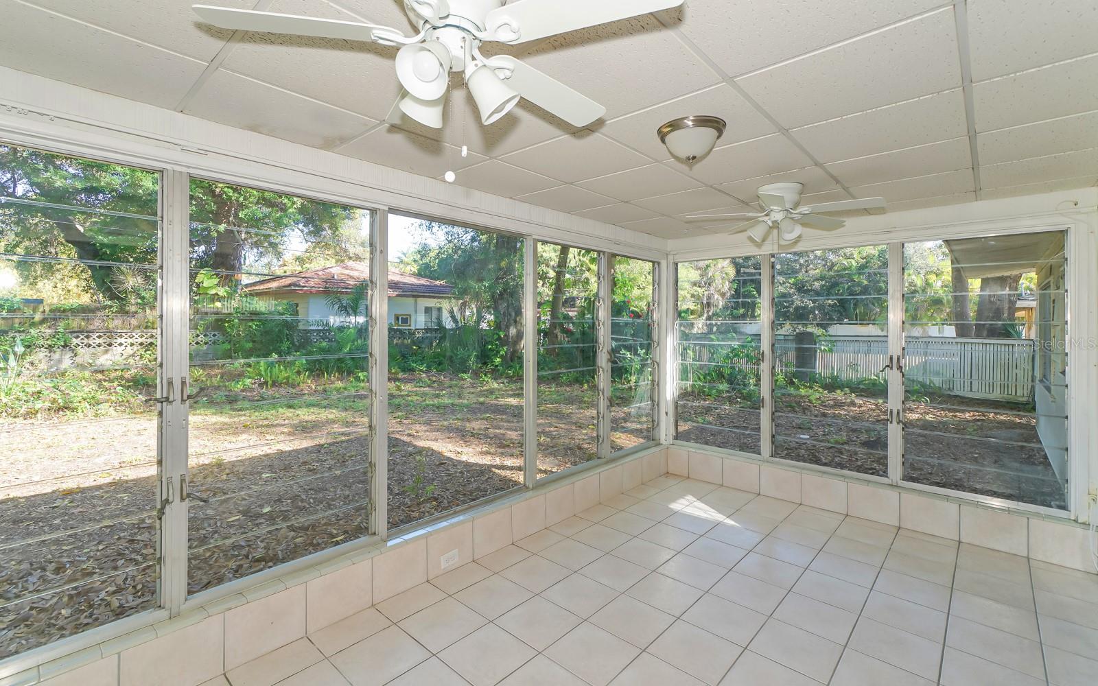 2461 RINGLING BLVD — photo 11